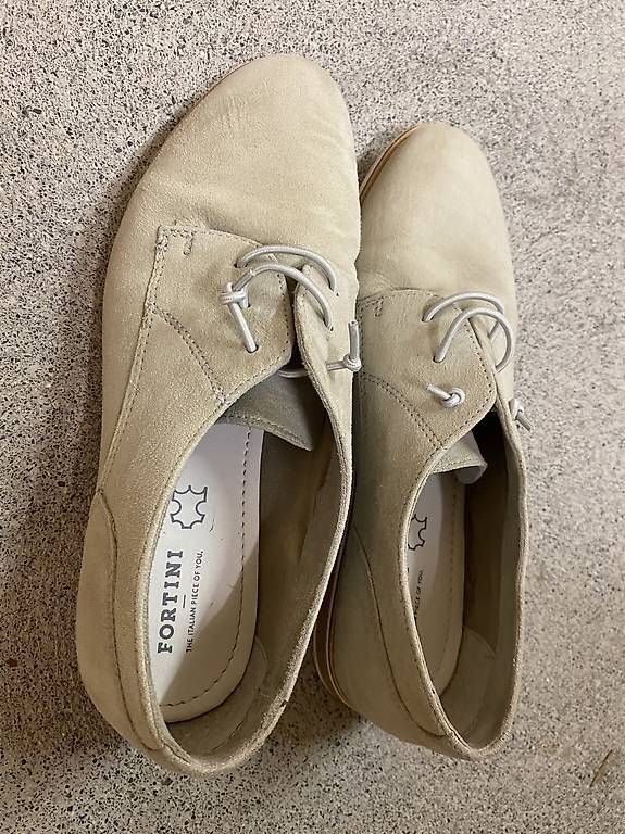 Scarpe da donna: Halbschuhe Gr 38 – Usato da Niederrohrdorf venduto da nat_p7qz
