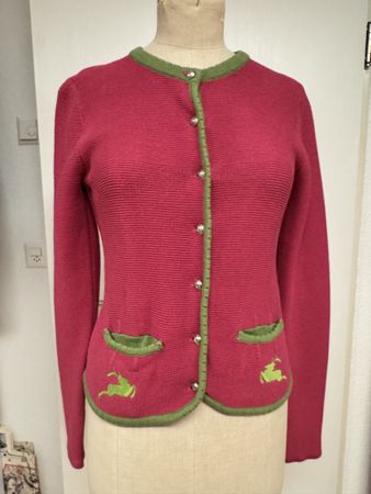 AlpSpur Strickjacke Gr. 34 mit Reh-Motiv, Top Zustand!