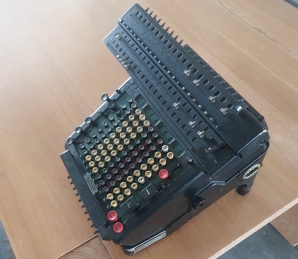 Toutes les machines: MADAS Rechenmaschine aus der Schweiz – D'occasion à Agarone par ciaojoel 4