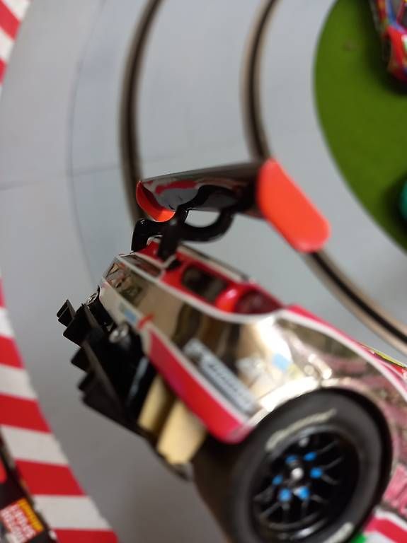 Carrera Piste: Ferrari 488 GT3 Carrera 132 Digital – Usato da Langenthal venduto da noa_9wcy 4