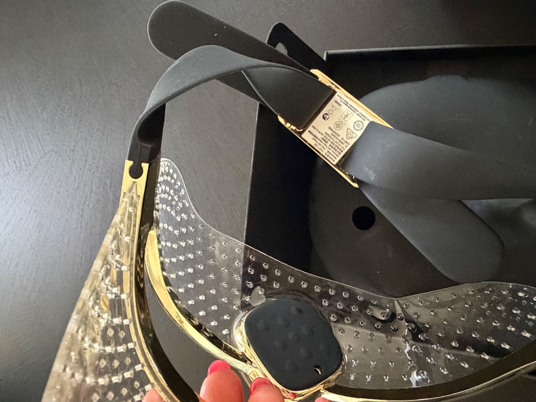 Masques: Vends FAQ masque LED – D'occasion à Denens par flo_5twz 1
