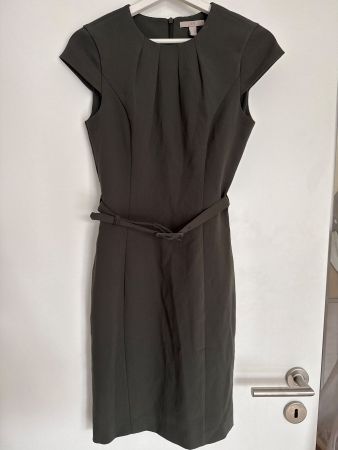 Etuikleid mit Gürtel von H&M Gr.34