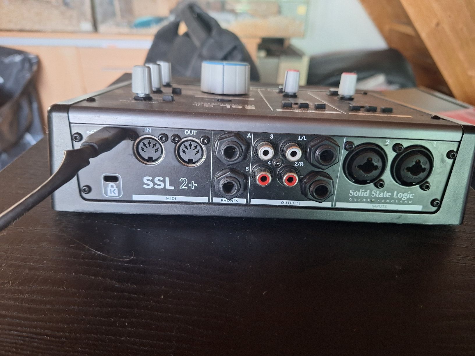 Solid State Logic Attrezzatura per studi di registrazione: Audio Interface Solid State Logic ssl 2+ – Usato da Weiningen ZH venduto da scr_nh8m 1