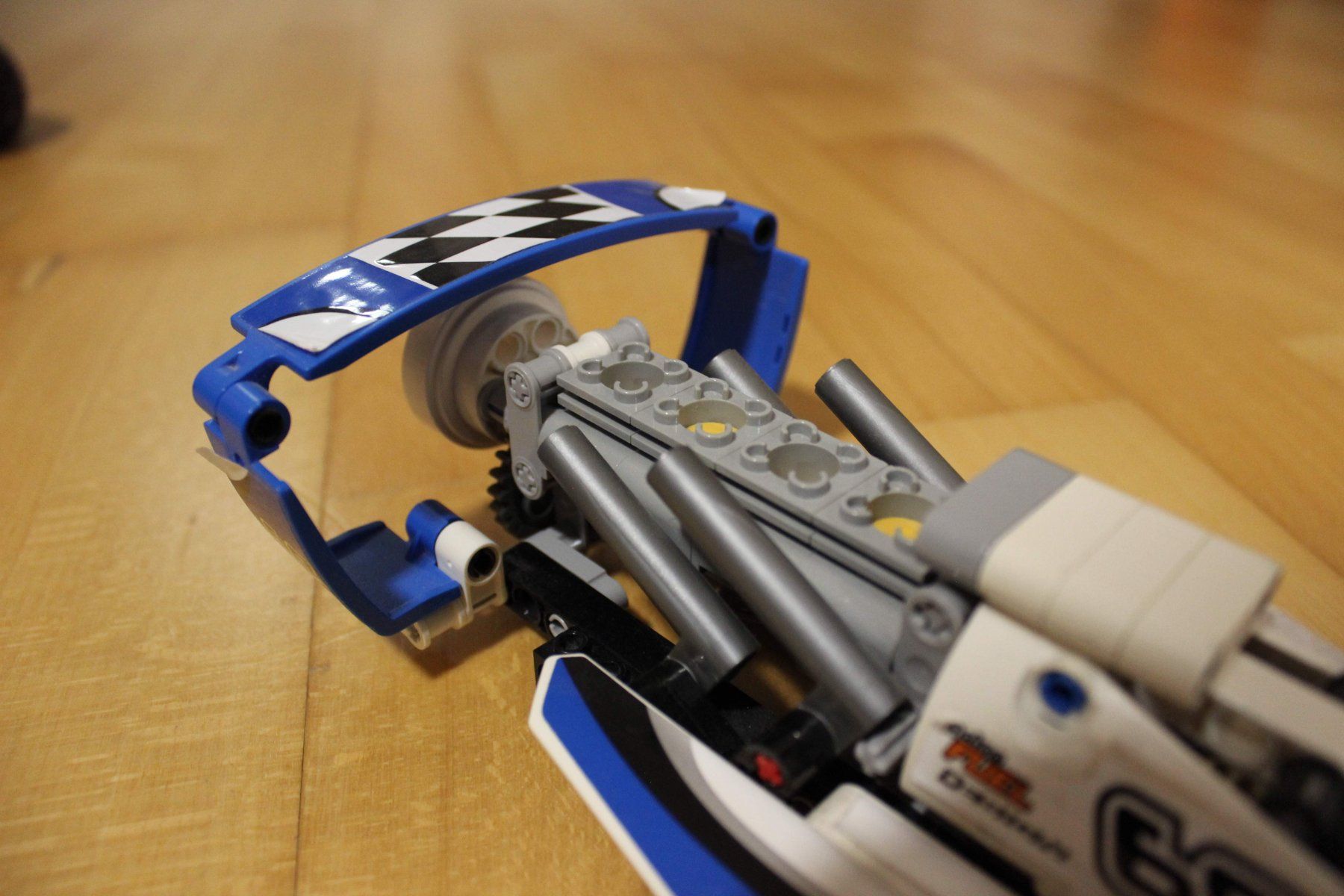 Lego Baukästen: Lego Technic 42045 Hydroplane Racer – Gebraucht aus Schinznach-Dorf von Drn006 2