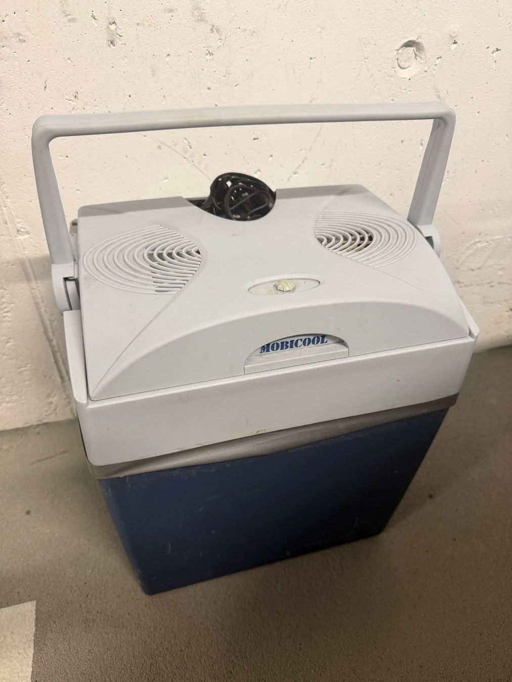 Mobicool Réfrigérateurs et refroidissement: Kühlbox Mobicool TC-25-12/230 – D'occasion à Allenwinden par Zuger89 2