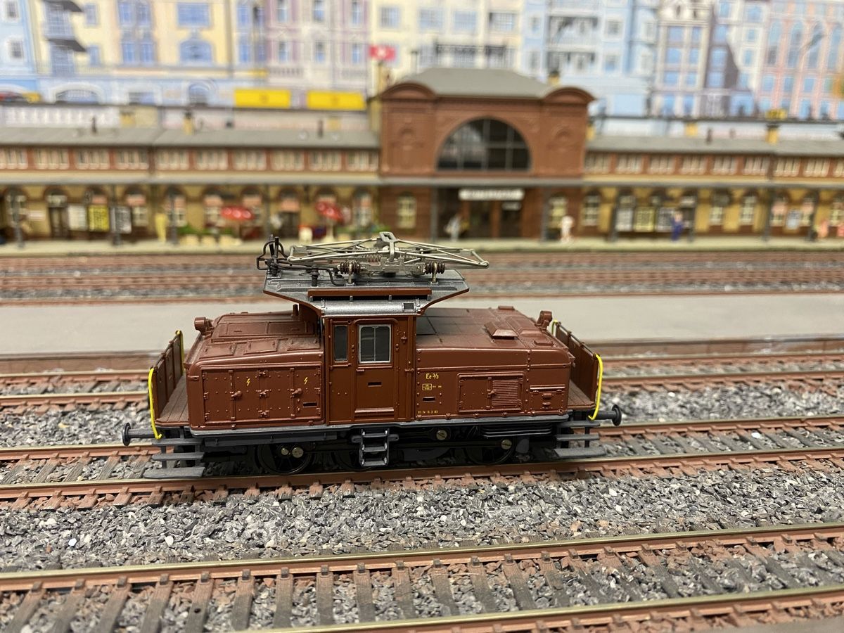Roco Modelleisenbahnen: Roco 43529 Rangierlok Ee3/3 SBB – Gebraucht aus Glattpark (Opfikon) von anywaya23