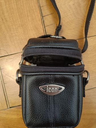 Petit sac noir "Icon" pour appareil photo