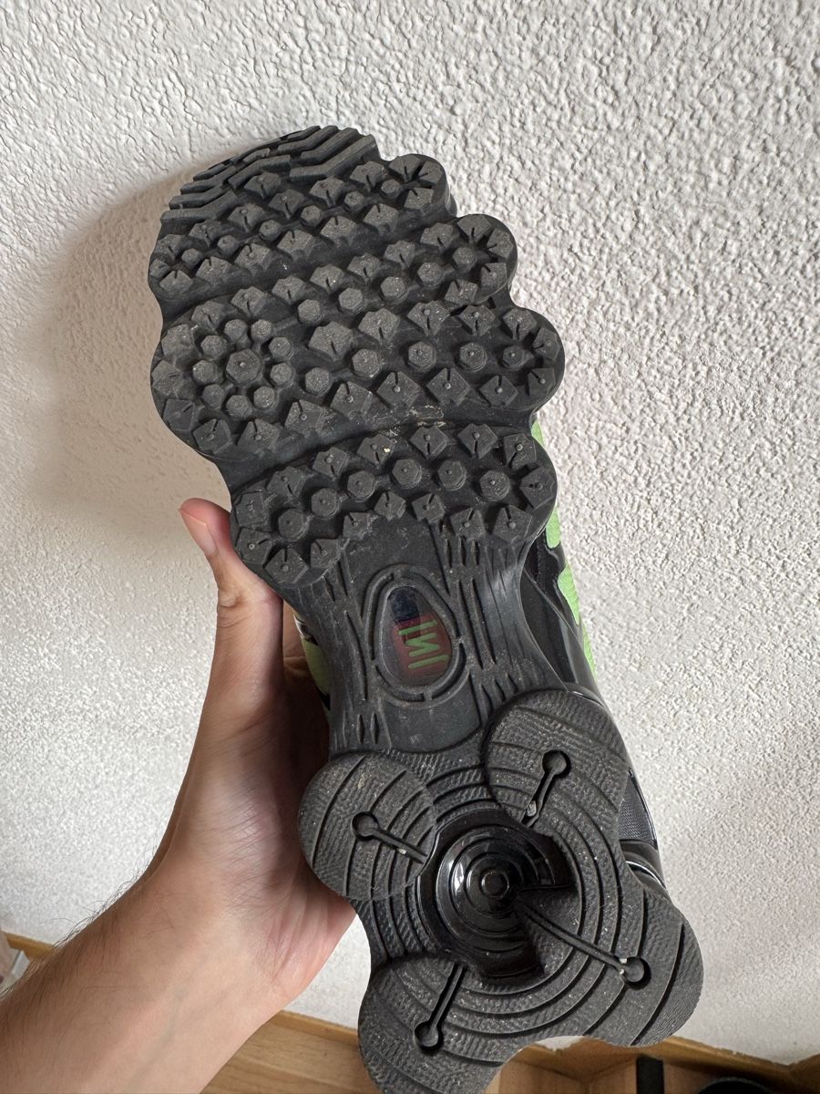 Nike Scarpe da uomo: Nike Shox Herren 43 – Nuovo (secondo la descrizione) da Niederwangen BE venduto da sar_7d6v 3