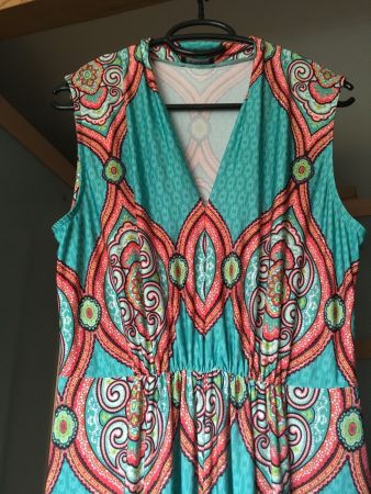 Robe longue sans manche imprimée vert émeraude EUR36/38