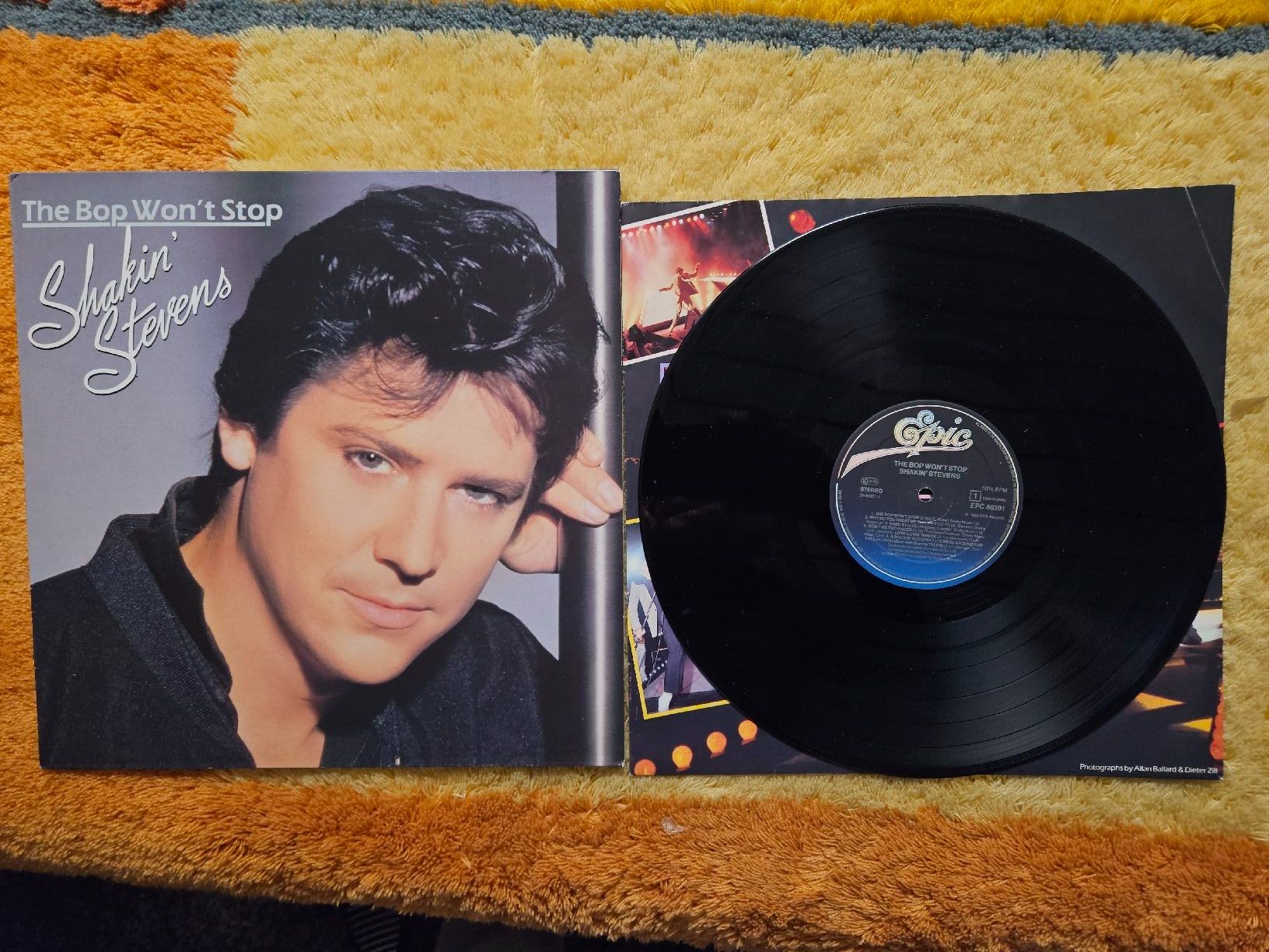 Dischi in vinile: Shakin' Stevens Schallplatte Lp - The Bop Won't Stop – Nuovo (secondo la descrizione) da Lyss venduto da Alexine