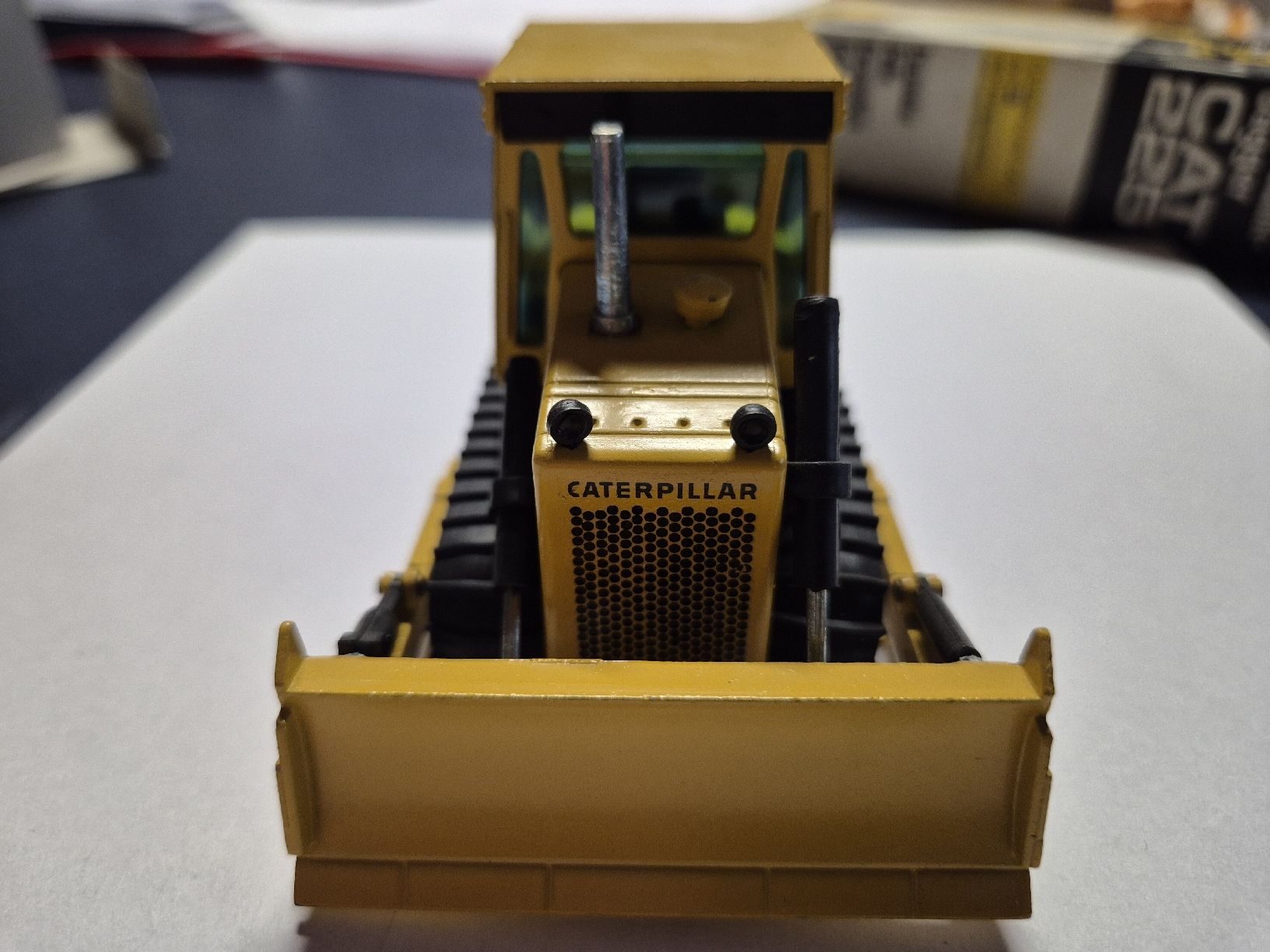 Caterpillar Kits de montage: Caterpillar  D 4 E  – D'occasion à Moutier par cat365