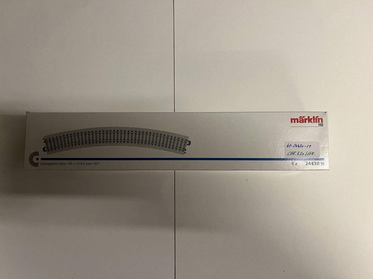 Märklin Modellini di ferrovie: Märklin 24430 HO Gebogenes Gleis R4 – Usato da Schliern b. Köniz venduto da paki66