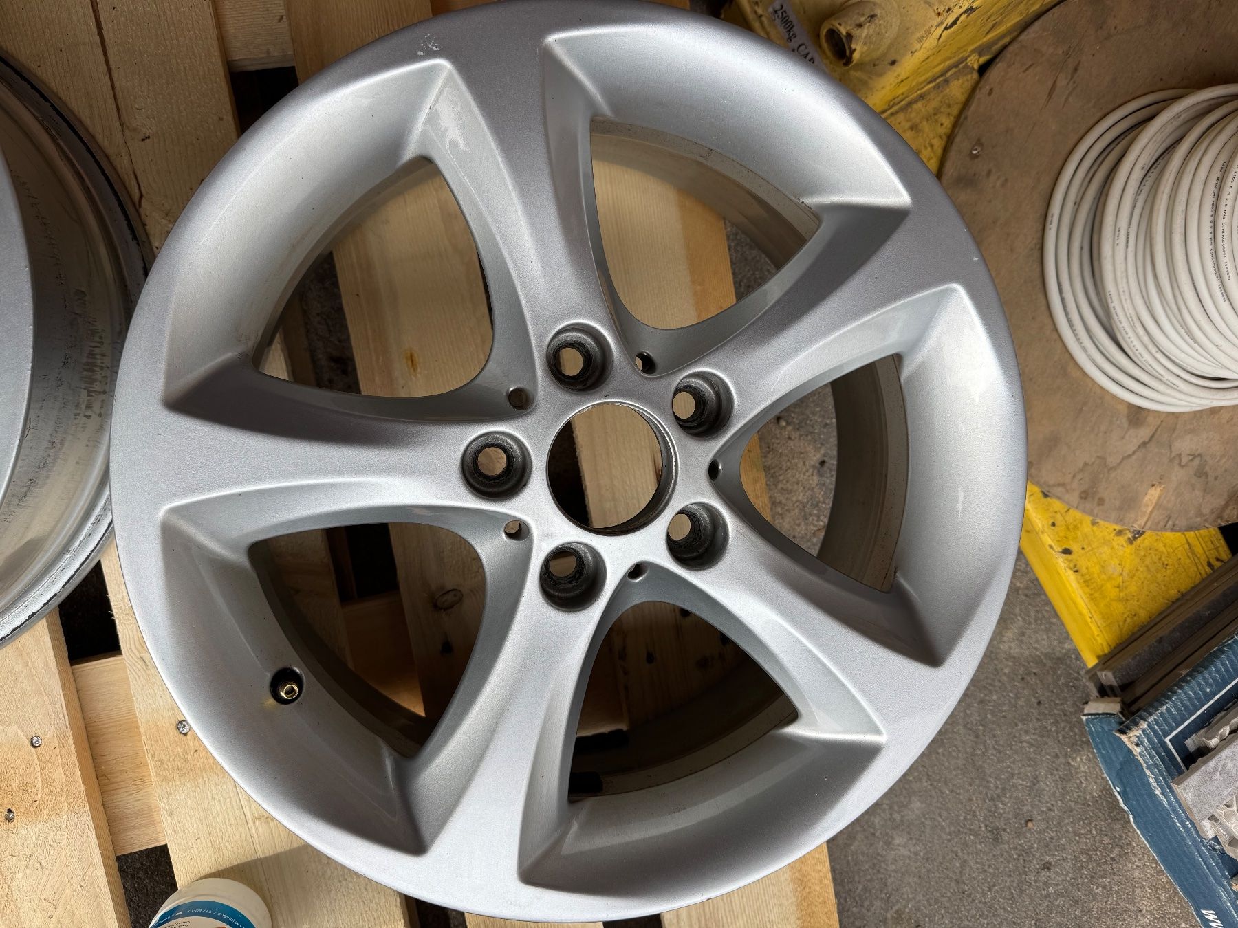 BMW Cerchioni: 4 Original BMW Felgen – Usato da Dussnang venduto da lji_wf8t 5