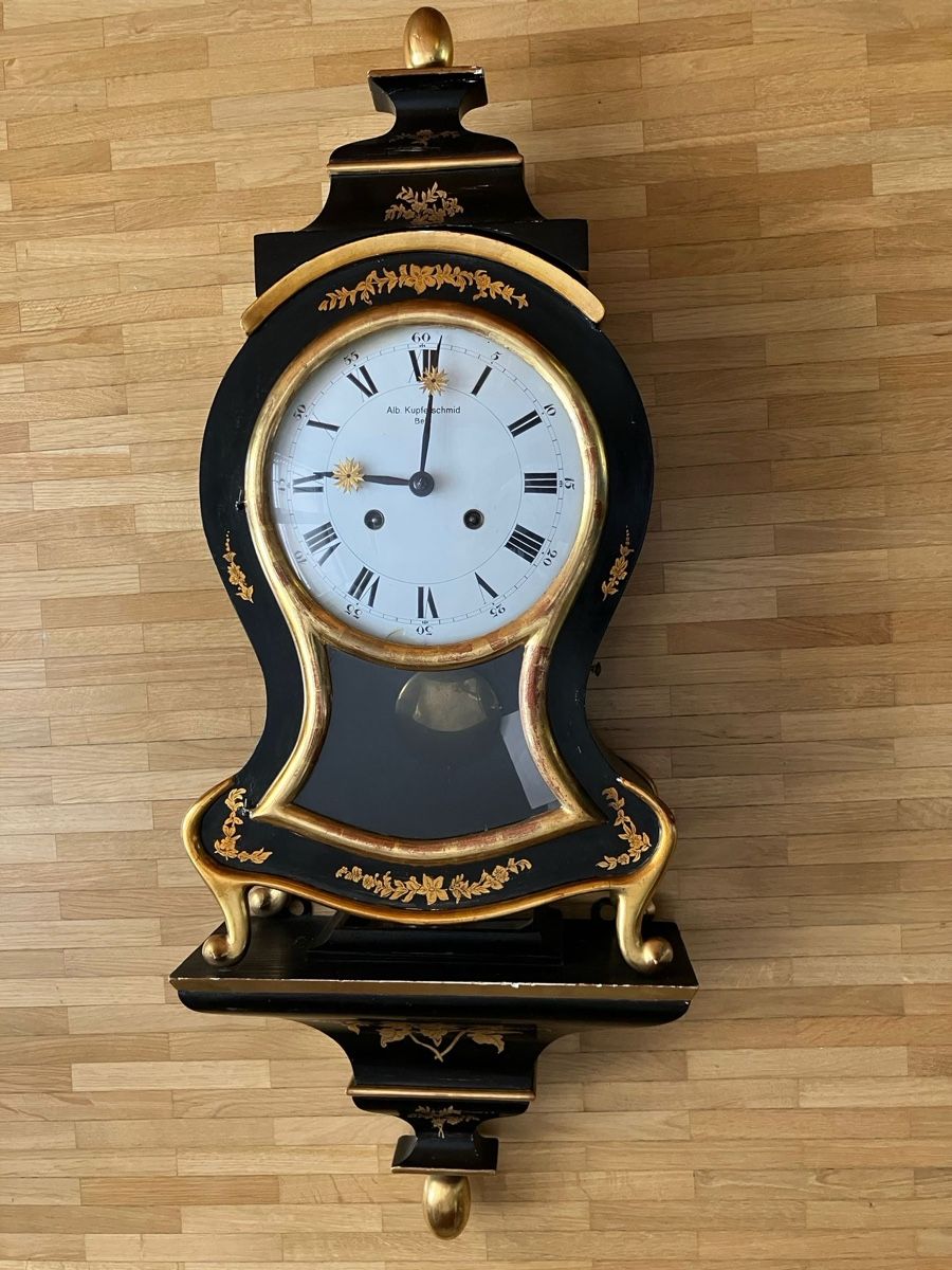 Orologi: Antike Sumiswalder Wand-Pendule – Usato da Reinach BL venduto da Cermeto