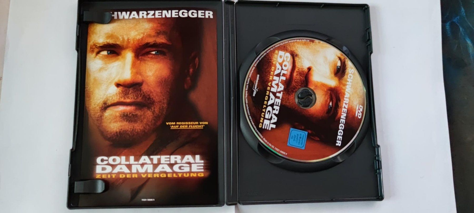 Alle DVDs: Collateral Damage – Zeit der Vergeltung – Gebraucht aus Laufenburg von Toni5010 1