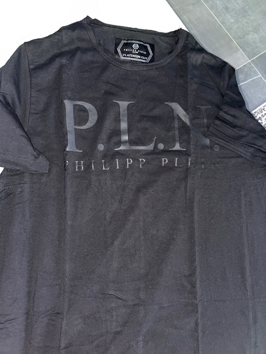 Philipp Plein T-shirt: Philipp Plein maglietta – Usato da Riva San Vitale venduto da dan_5r87