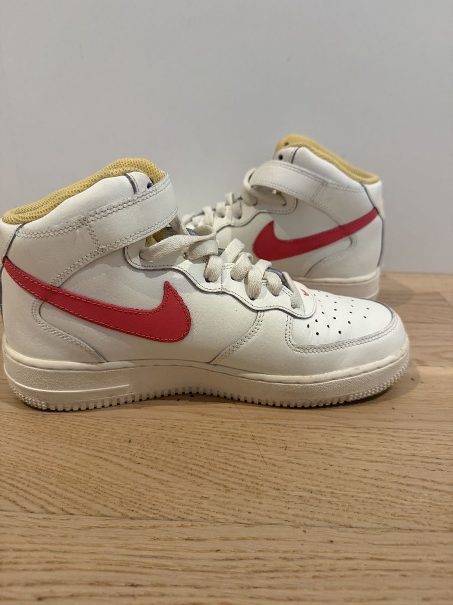 Nike Herrenschuhe: Nike Air Force 1 - 39.5 – Gebraucht aus Winterthur von don_fabio 3