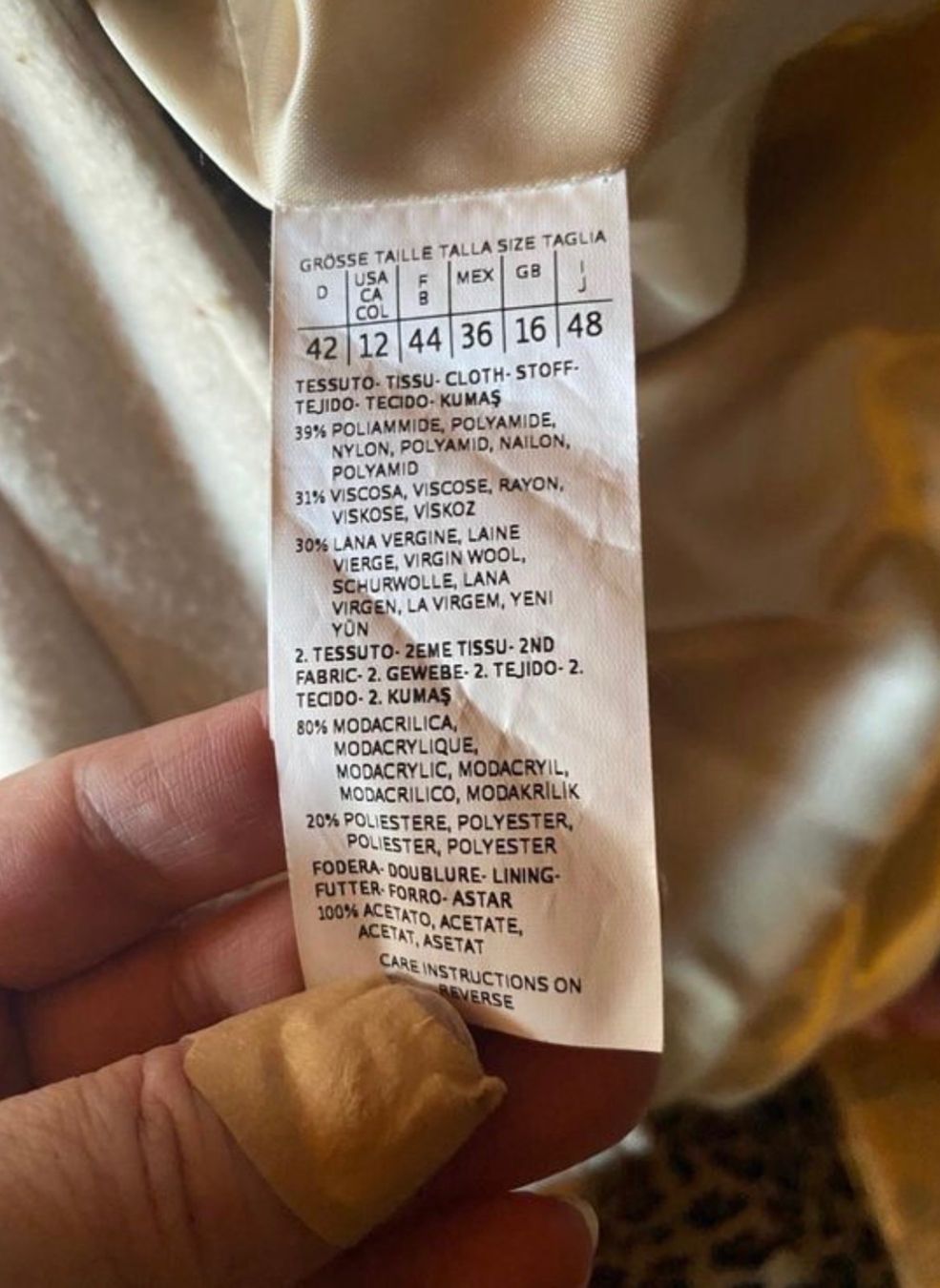 Marella Cappotti: Marella manteau blanc cassé – Usato da Val-d'Illiez venduto da Dombou 2