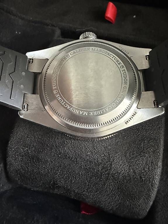 Tudor Orologi: Tudor Black Bay Monochrom – Usato da Zürich venduto da timeio-swapwatch 8