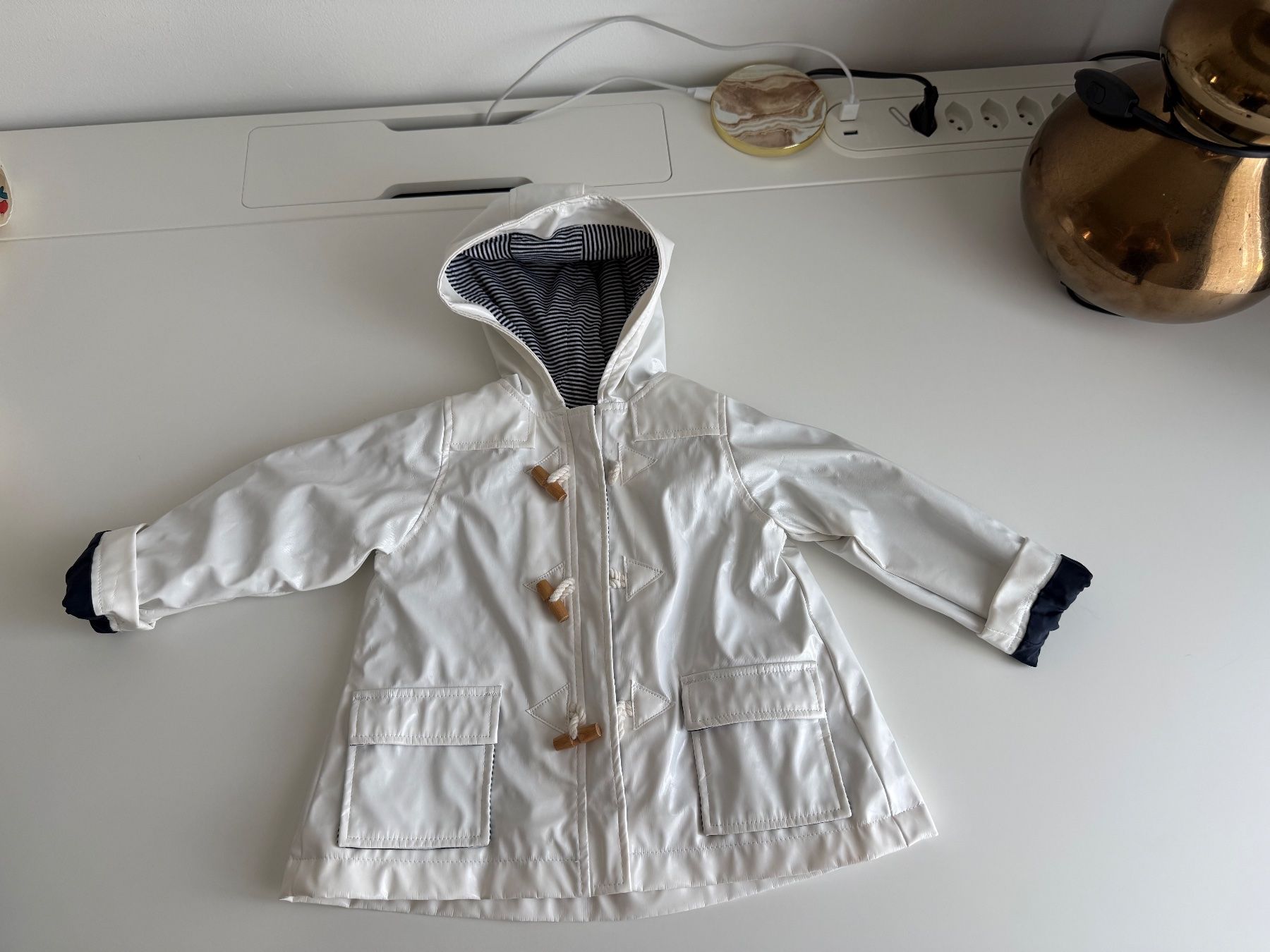 Lotti & Set di vestiti: Schöne Herbstjacken in der Grösse 80 – Usato da St. Gallen venduto da Fuchsi25 4