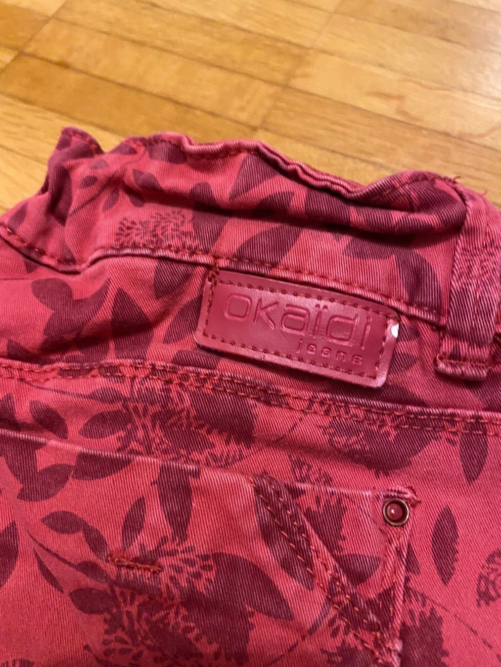 Okaidi Pantaloni: Pantalon fille – Usato da Basel venduto da OK2010 2