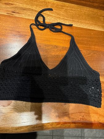 Damen Neckholder Top schwarz gestrickt Grösse S