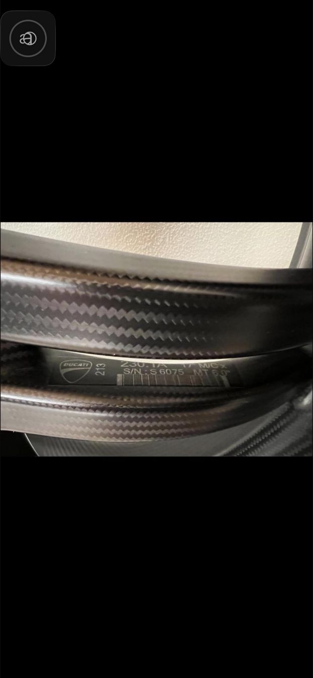Ducati Felgen: Carbonfelgen für Ducati – Gebraucht aus HERISAU von harley1959 3