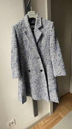 Christian Dior Mantel