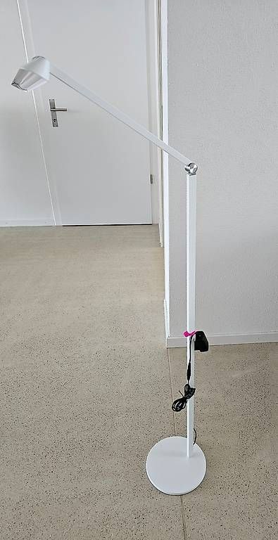 Lampade: Bürostehleuchte LED 12 W max. – Nuovo e nell'imballaggio originale da Rheinfelden venduto da Formiga1