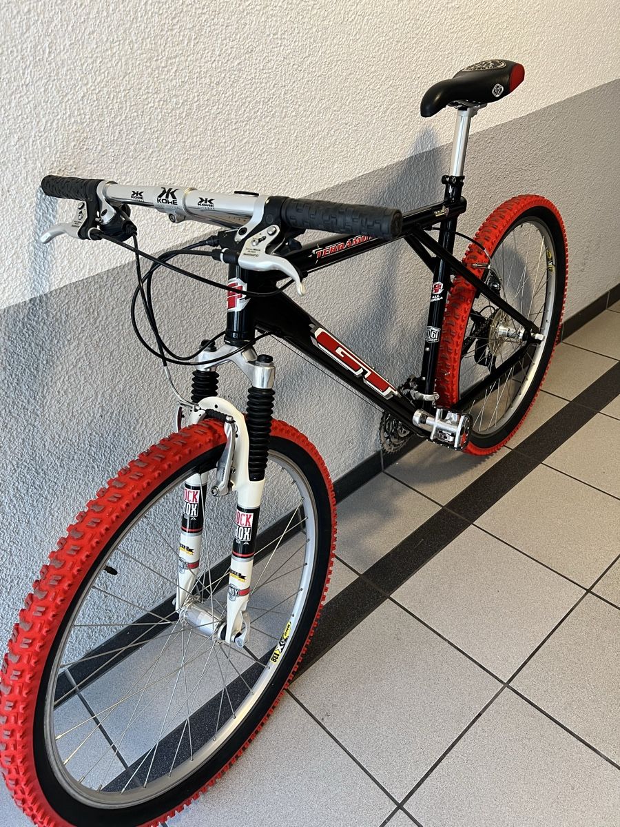 GT Velos: GT Mountainbike – Gebraucht aus Kleindöttingen von NextOne 5