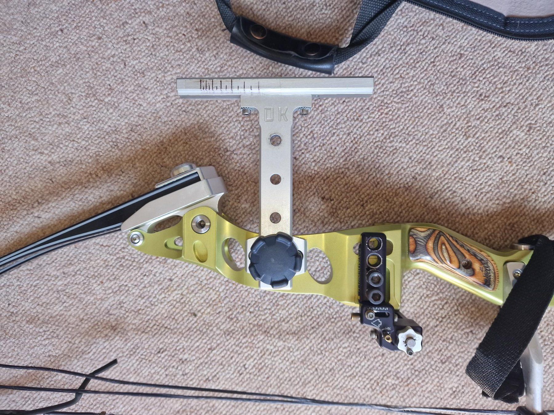 Tiro con l'arco: Compound bow aluminium yellow with sight quiver – Usato da Eschenbach SG venduto da Hoerbys 1