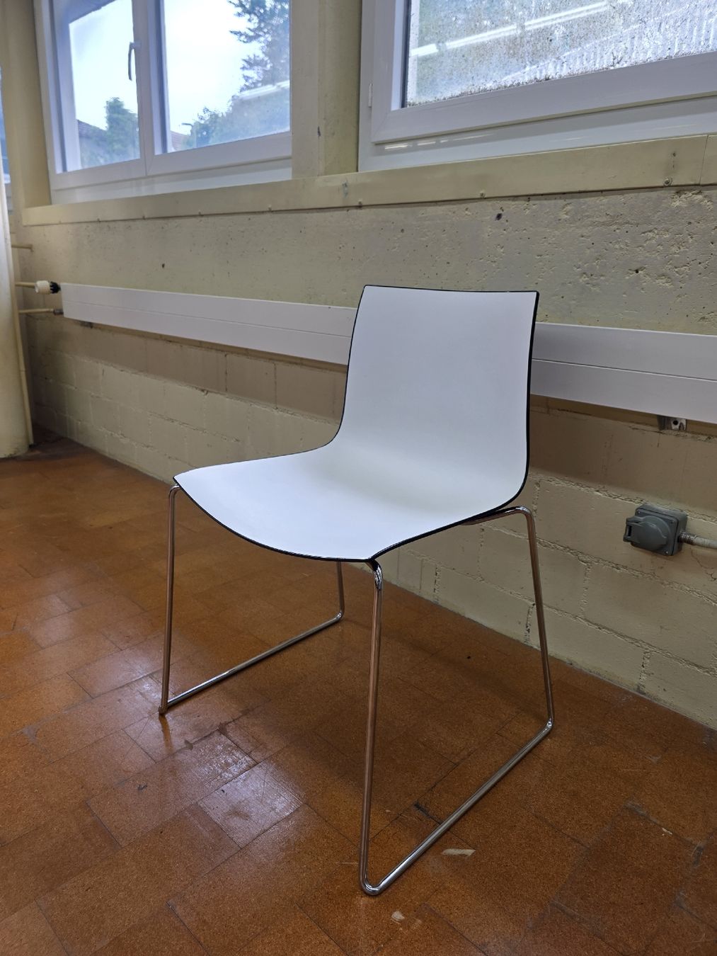 Arper Chaises: 5Stk. Designer Stühle Arper Catifa 46 Sledge – D'occasion à Lichtensteig par Polsterwerk 4