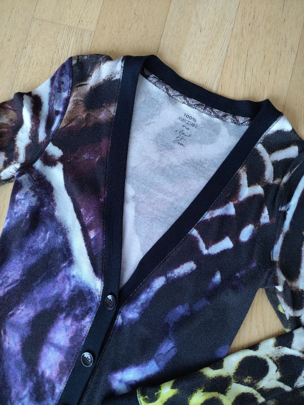 Marc Cain Giacche: MARC CAIN Fein-Strick Long Jacket bunt Taille N1 – Usato da Buchrain venduto da QueenyHE51 1