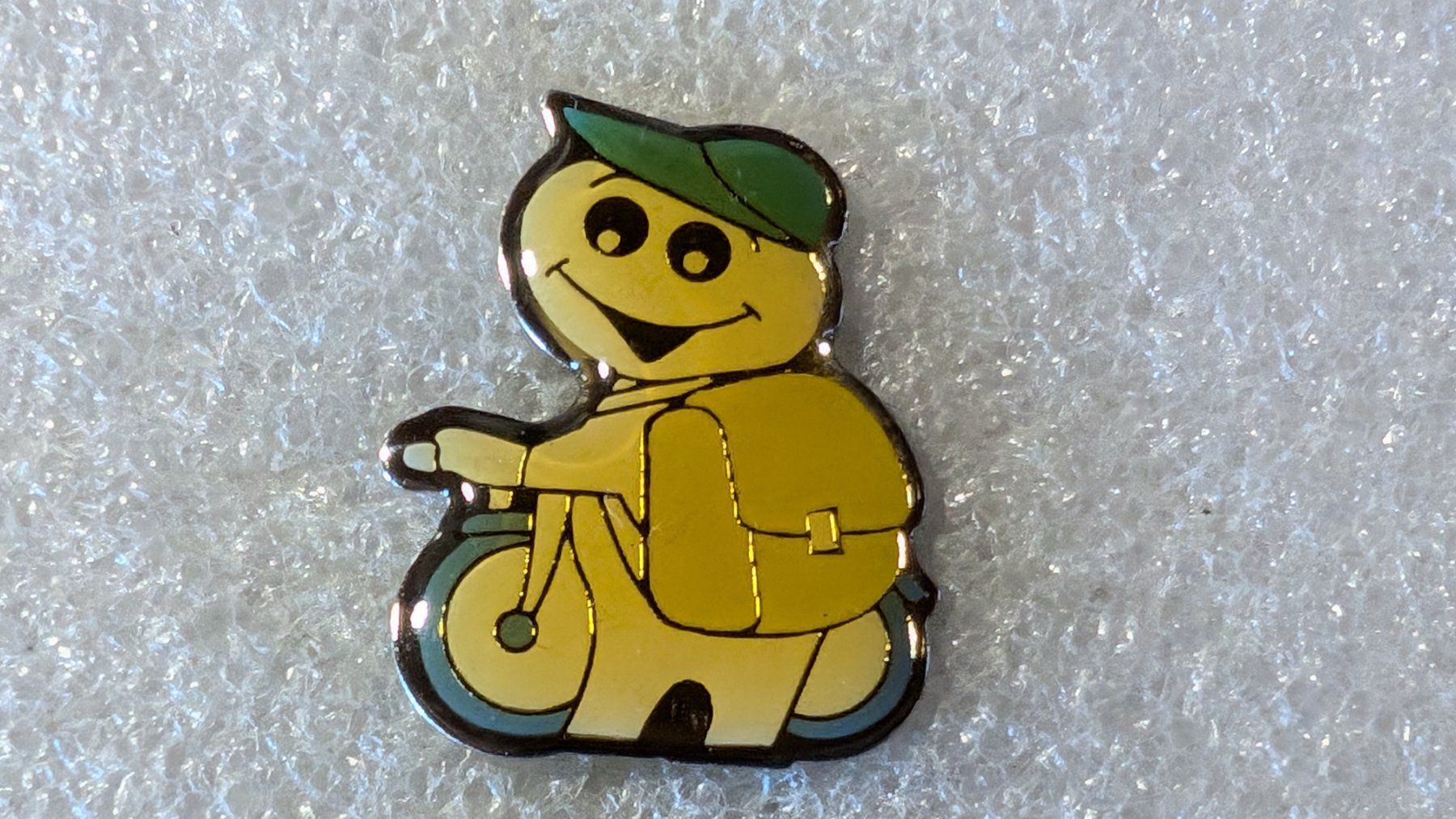 Placchette & Badge: Ansteckpin 225: Maga Bio – Usato da Oppligen venduto da Pin-Fall-Shop
