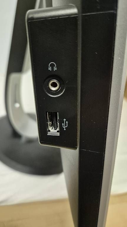 Monitor: Philips 24 Zoll Bildschirm – Usato da Reinach BL venduto da Rber2005 1