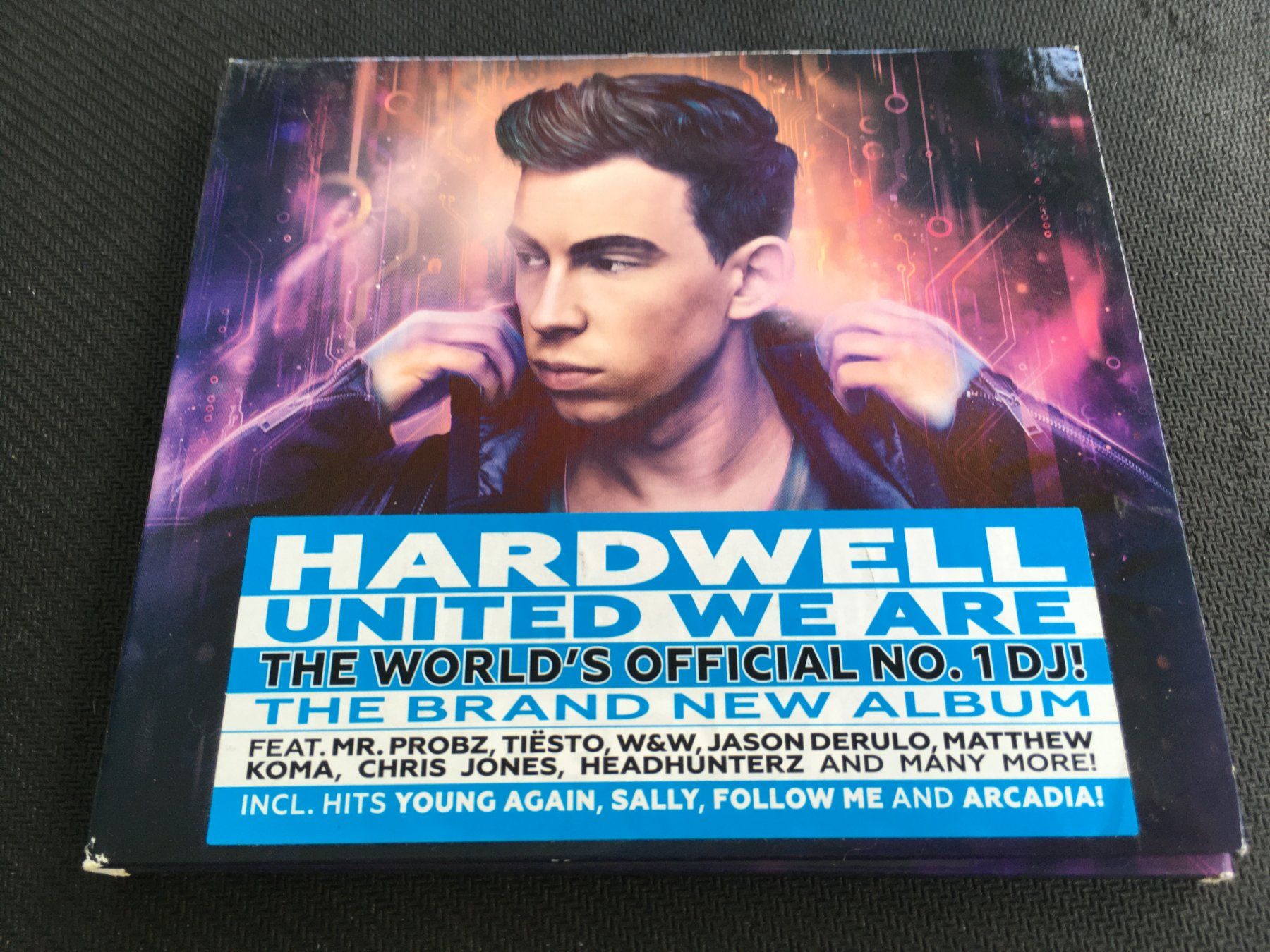 CD: Hardwell - United we are -CD- – Usato da St.Gallen venduto da MedienJoe