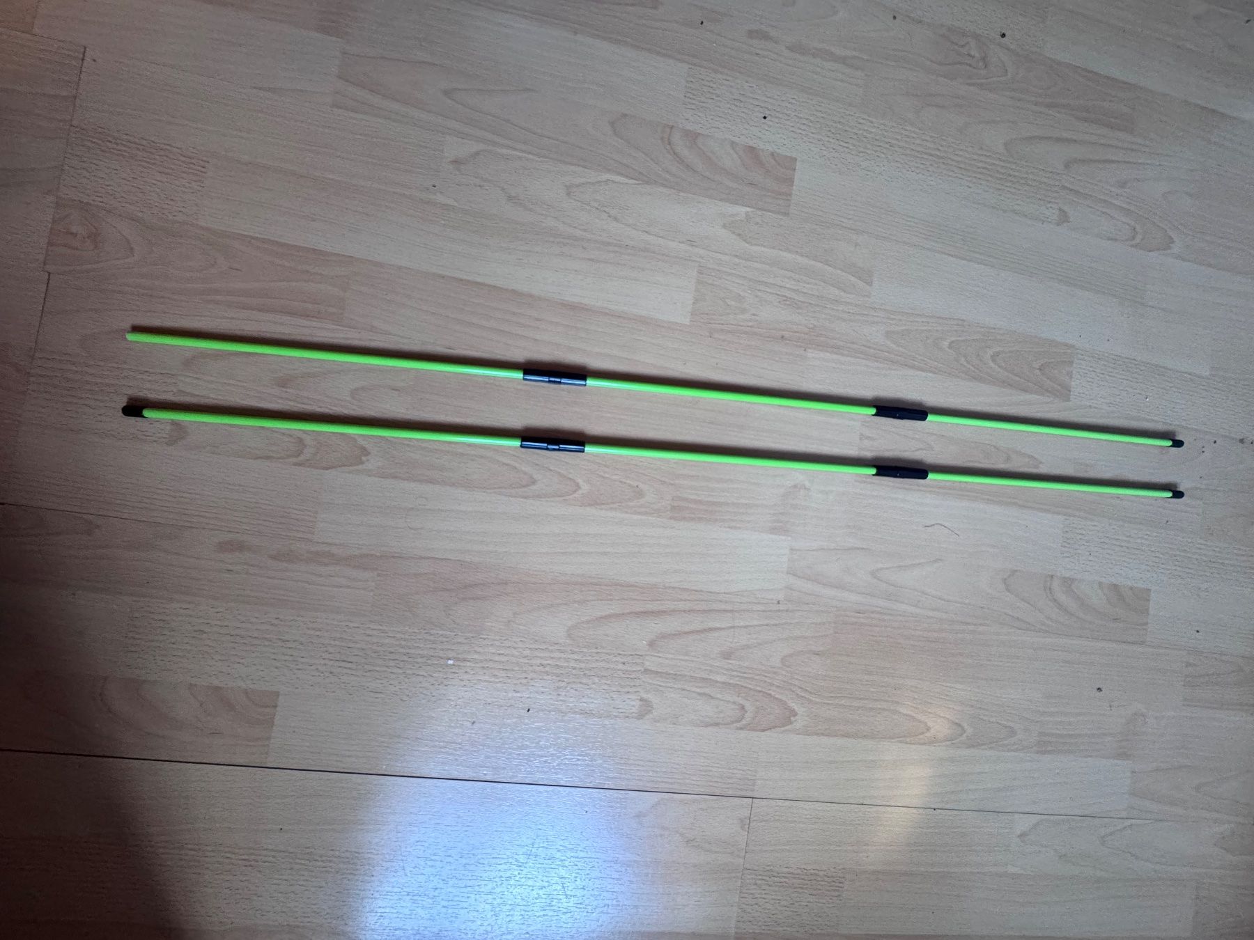 Sonstige Zubehör: 2 Baguettes alignement – Neu (gemäss Beschreibung) aus Fontaines-Grandson von ber_dtp7