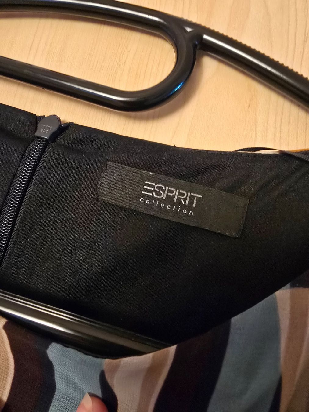 Esprit Kleider: Jolie robe d'été Esprit – Neu (gemäss Beschreibung) aus Vallamand von rom_z7q6 4