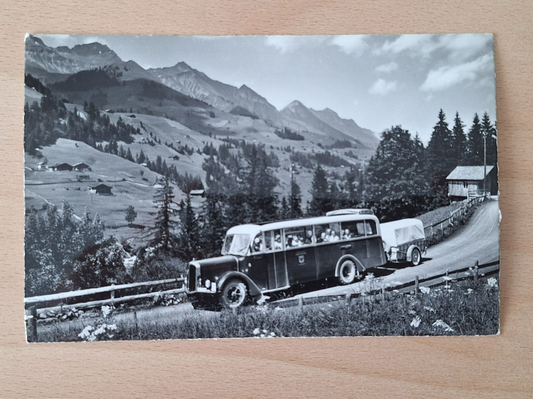 Cartoline postali: AK Schweiz, Saurer Postauto Frutigen-Adelboden – Usato da Lohn-Ammannsegg venduto da Beo71