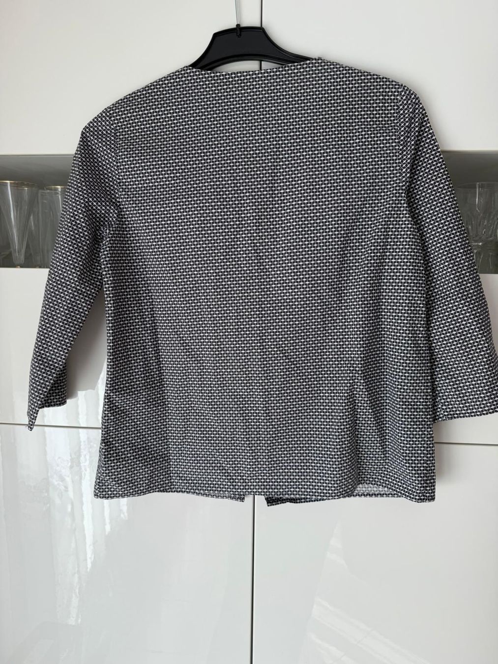 Cos Camicette: COS blouse size 36 very good condition – Usato da Muzzano venduto da Sidney_3 1