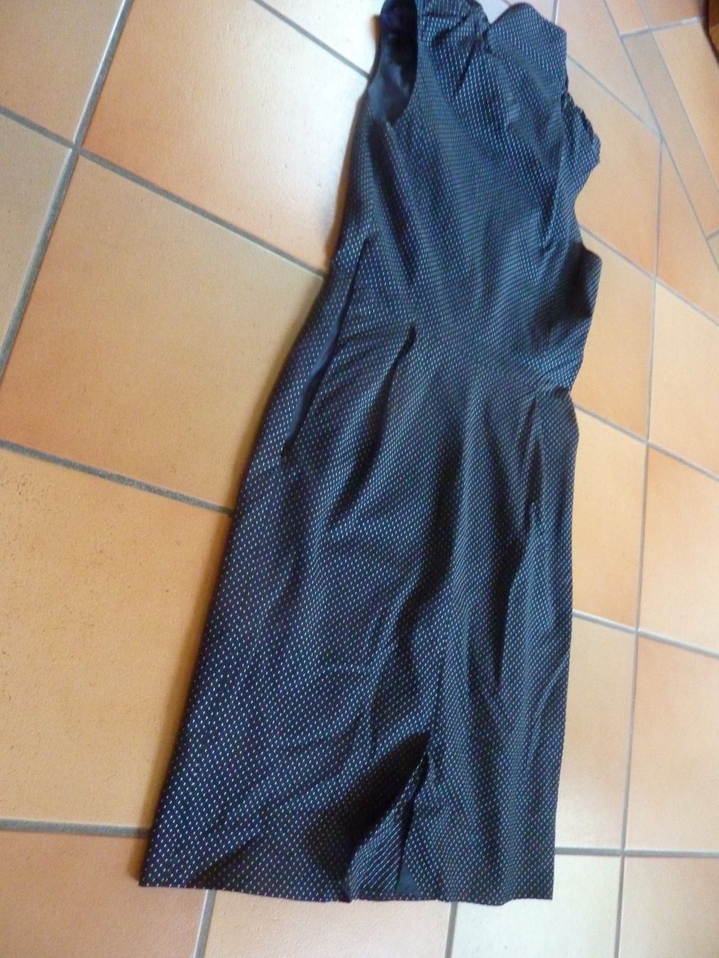 Vestiti: tolles àetheréè  Kleid   34/36 – Usato da Waldstatt venduto da Kananaskis1 2