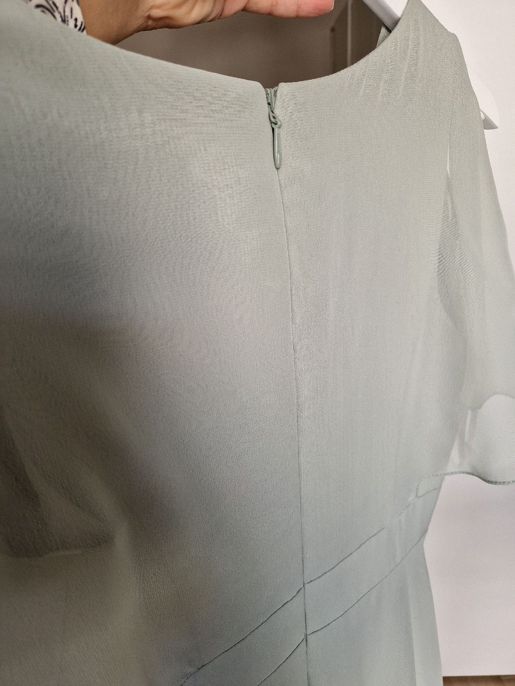 JJ’s House Vestiti: Robe longue élégante vert sauge, taille M – Usato da Gland venduto da LeDressingdeLaura 2