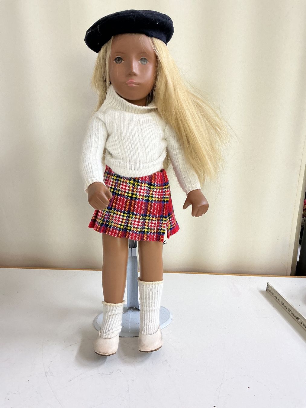 Sasha Morgenthaler Bambole: Blonde Sasha Puppe Serie – Usato da Bern venduto da vielerart