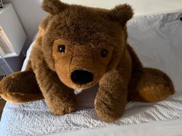 Steiff Braunbär Urs 120cm liegend neuwertig 