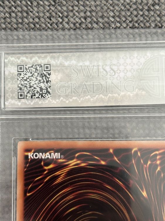 Jinzo 1. Auflage YuGiOh 2020 NM/Mint+ 8.5 Swiss Grading Kaufen auf