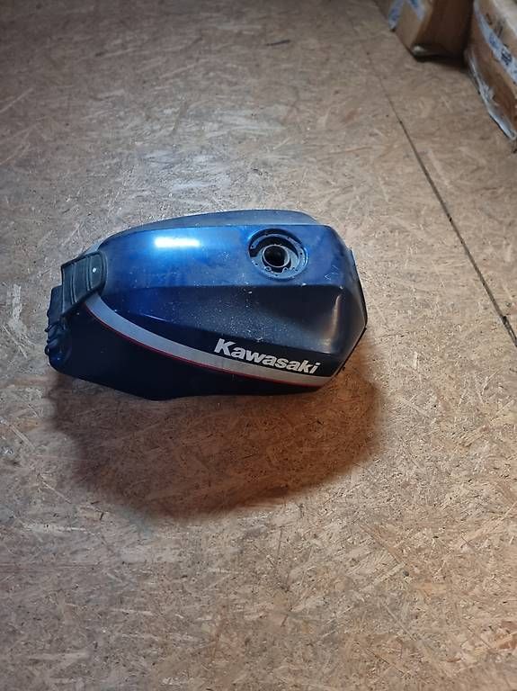 Accessori per altri veicoli: Tank Gpz 900R – Usato da Aedermannsdorf venduto da Automarkt 2