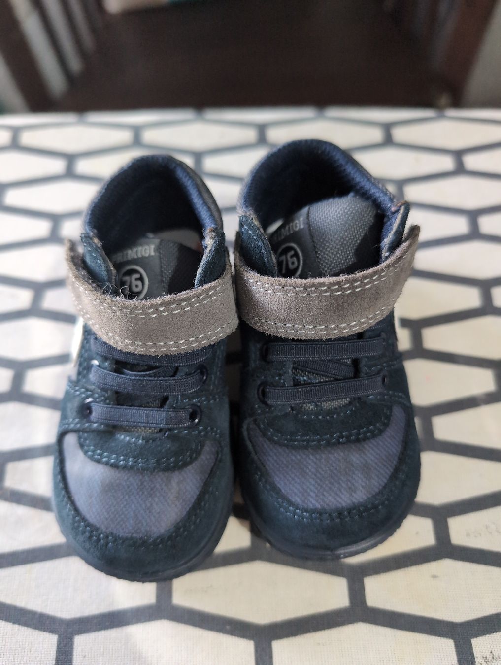 Primigi Scarpe per ragazzi: Kinderschuhe Primigi, Echtleder, Gr 19 – Nuovo (secondo la descrizione) da Busswil BE venduto da MissMuffin