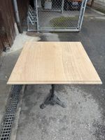 Massivholztisch, Eiche, Vintage Look, Top Zustand 70 x 70 cm