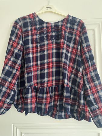 Camicia Zara collection a quadri rossi e blu con ricami, L