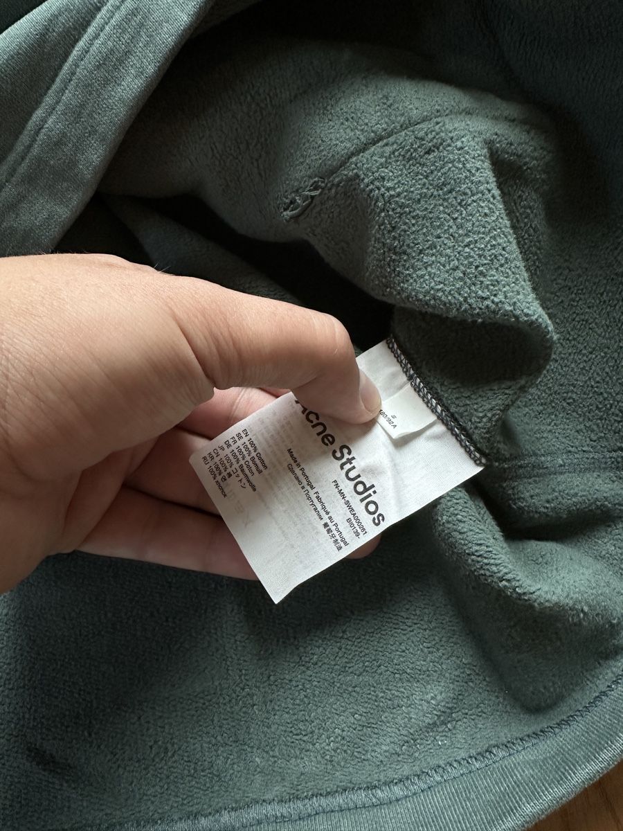 Acne Studios Maglioni & Felpe: Acne Studios Hoodie – Usato da Düdingen venduto da kleidungsmarktplatz 2